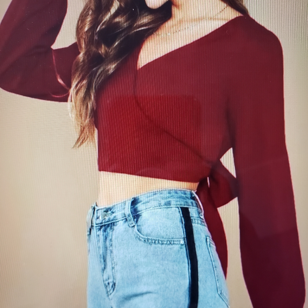 Tie V-back Wrap Crop Top size M Burgundy - Picture 6 of 7